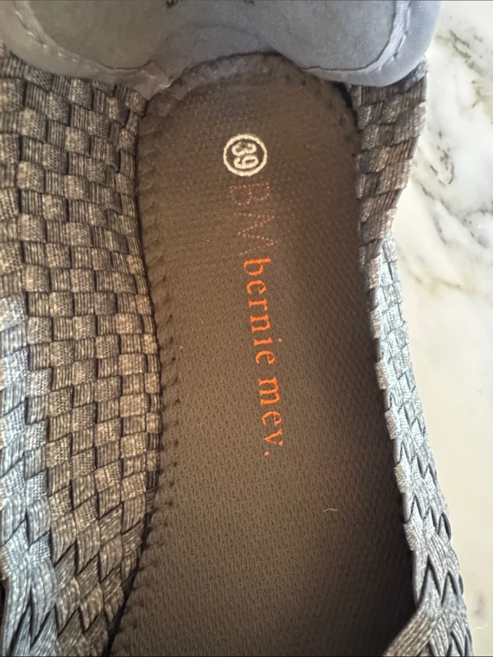 Bernie Mev Catwalk Pewter Woven Memory Foam Flats EU 39 US 8-8.5